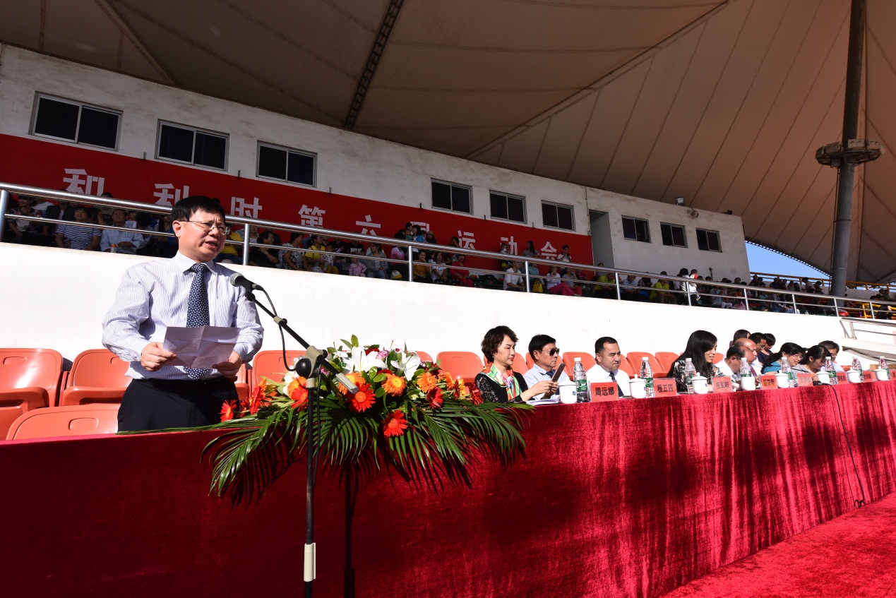 俄罗斯·专享会官方网站董事长贺剑锋致辞.jpg