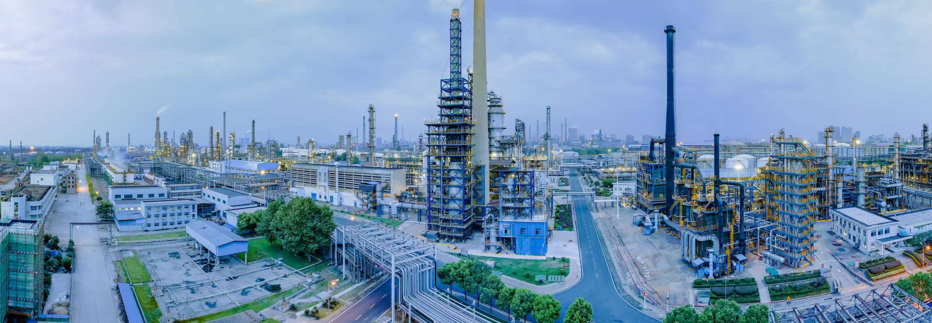 摄图网_500661251_banner_工厂全景接片（企业商用）.jpg