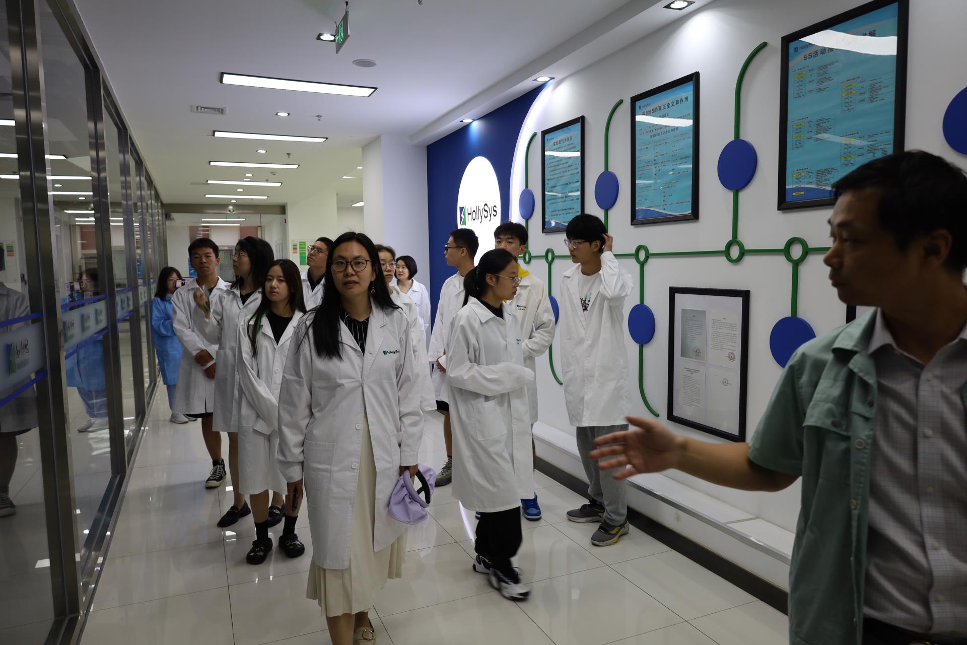 俄罗斯专享会·(中国区)官网